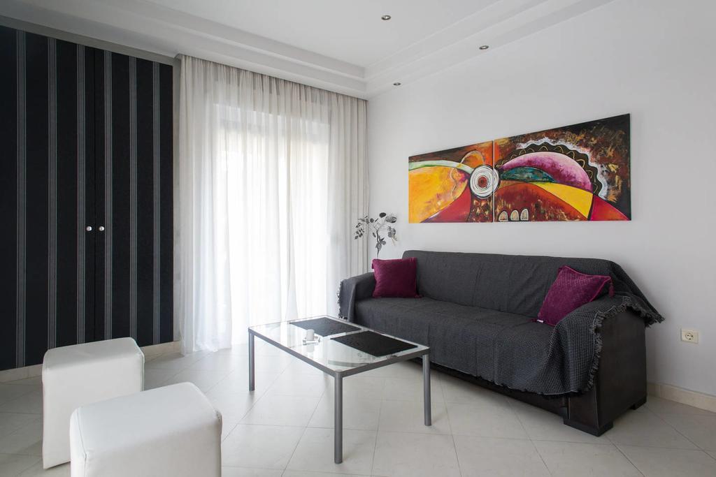 Glyfada Riviera Home Athen Exterior foto