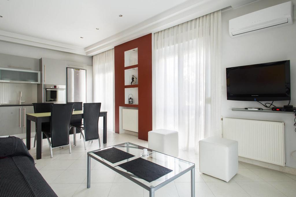 Glyfada Riviera Home Athen Exterior foto